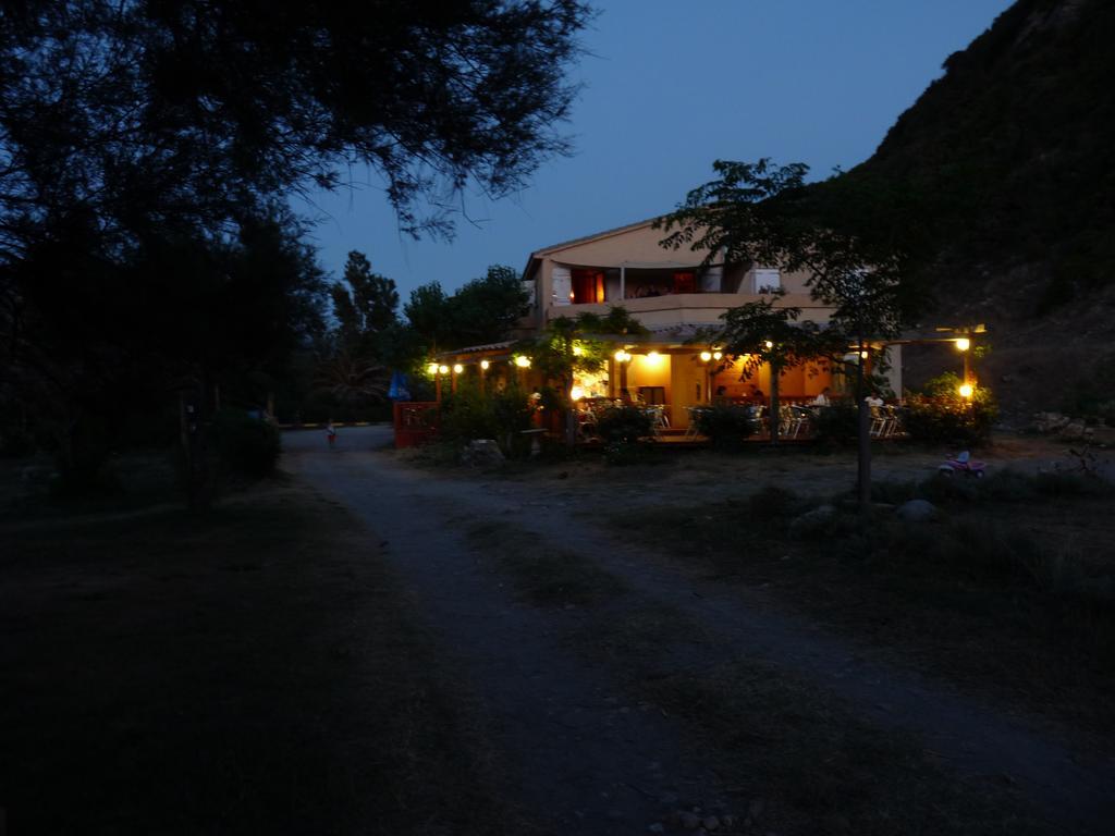 Camping Mobile Home U Sole Marinu Patrimonio Exterior photo